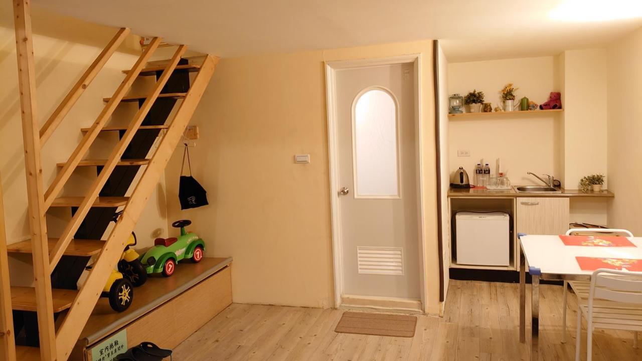Jack'S House Apartment Тайнан Екстериор снимка