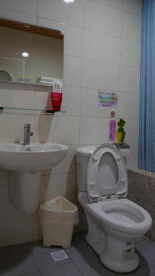 Jack'S House Apartment Тайнан Екстериор снимка